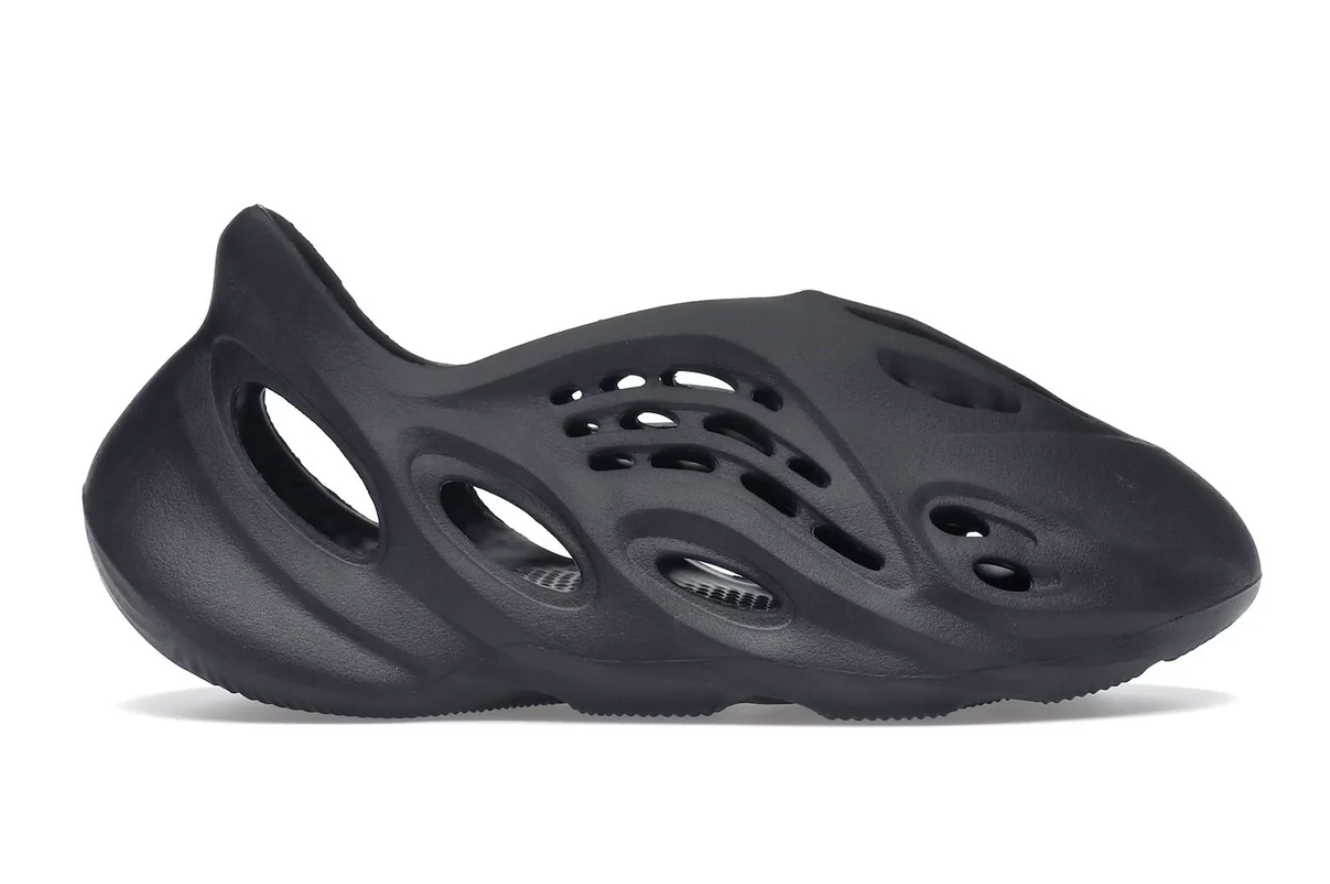 Yeezy foam runners 'Black